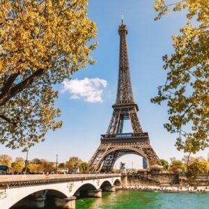Paris’te 3 Gece 4 Yıldızlı Otelde Kişi Başı Oda Kahvaltı Konaklama