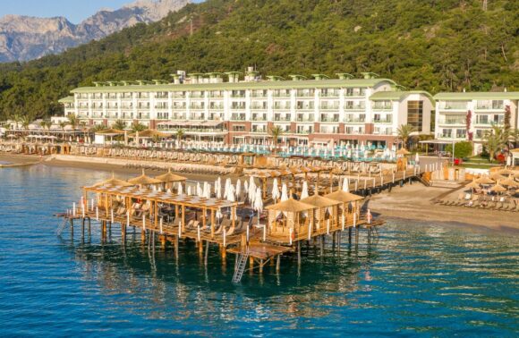 Grand Park Kemer Hotel 4 Gece 2 Kişi Her Şey Dahil Konaklama