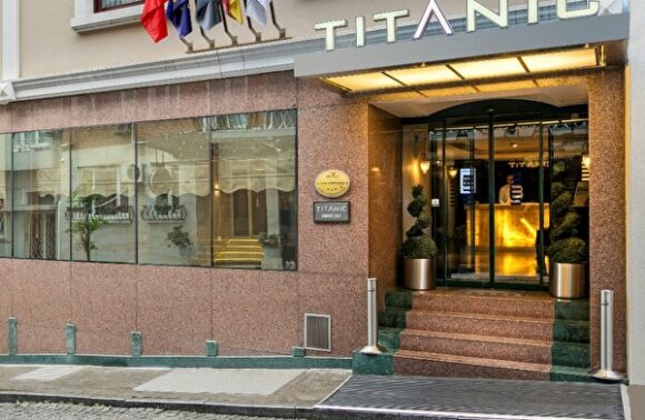 Titanic Comfort Şişli Hotel 1 Gece 2 Kişi Kahvaltı Dahil Konaklama