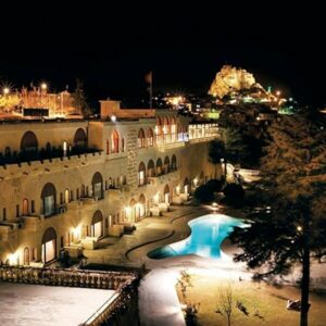 Uçhisar Kaya Otel Kapadokya’da 1 Gece 2 Kişi Kahvaltı Dahil Konaklama