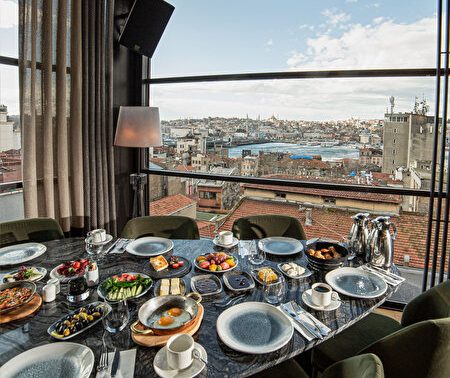 Mesai Karaköy Restaurant 2 Kişilik Serpme Kahvaltı