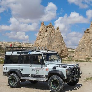 Skyway Travel ile 2 saatlik Kapadokya Jeep Safari Turu Deneyimi